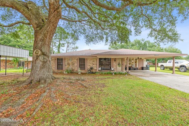 130 Guadalupe Street, New Iberia, LA 70563