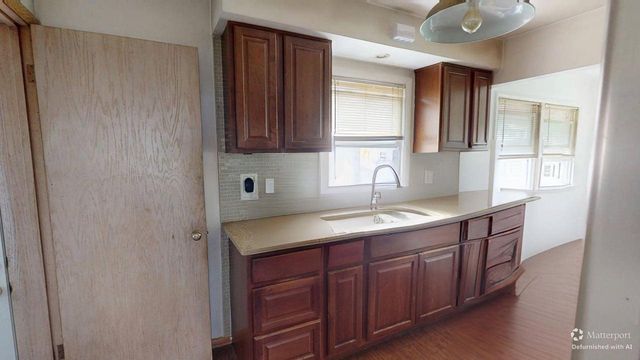4464 N 68th STREET, Milwaukee, WI 53218