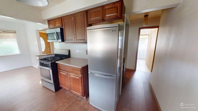 4464 N 68th STREET, Milwaukee, WI 53218