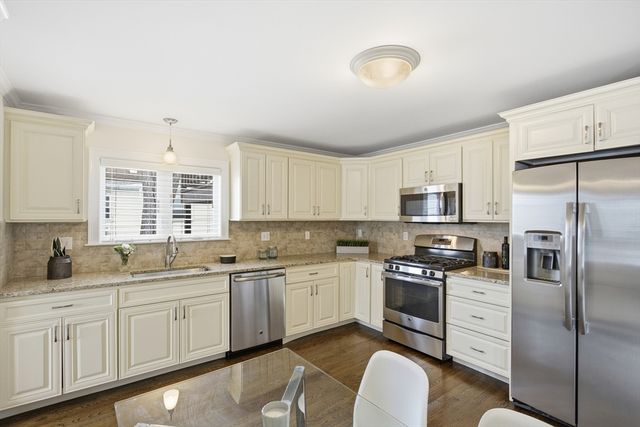 33-35 Howard Street 35-1, Watertown, MA 02472