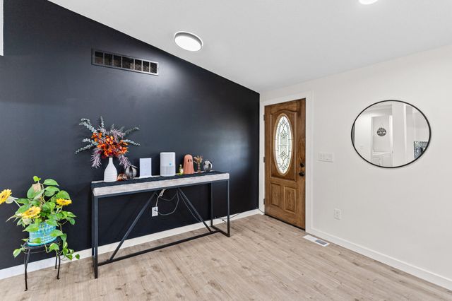 1027 COUNTY ROAD 2505, Moberly, MO 65270