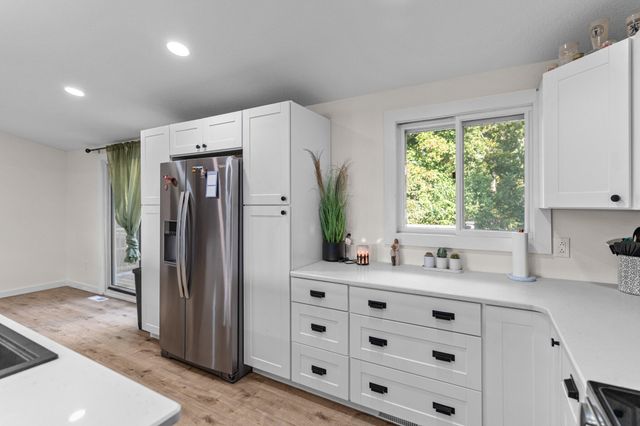 1027 COUNTY ROAD 2505, Moberly, MO 65270