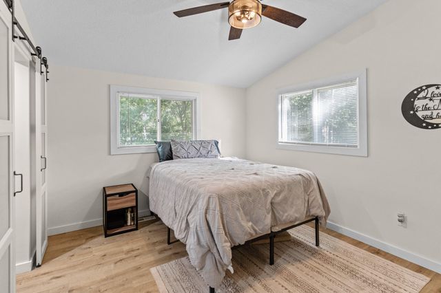 1027 COUNTY ROAD 2505, Moberly, MO 65270