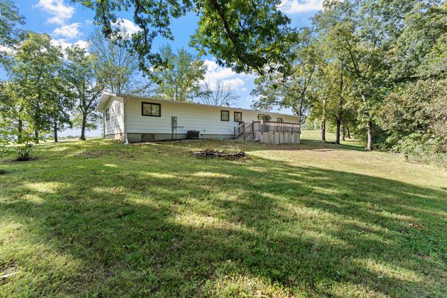 1027 COUNTY ROAD 2505, Moberly, MO 65270
