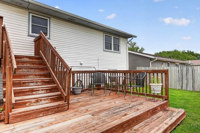 3923 Del Matro Road, Waterloo, IA 50701