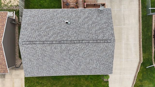 3923 Del Matro Road, Waterloo, IA 50701