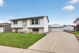 3923 Del Matro Road, Waterloo, IA 50701
