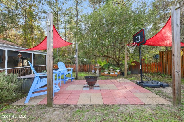 528 Brewster Lane, Wilmington, NC 28412