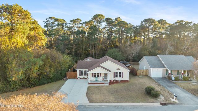 528 Brewster Lane, Wilmington, NC 28412