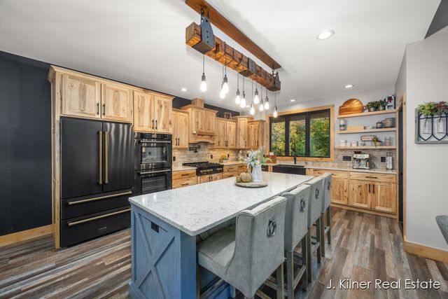 4390 22 Mile Road Nw, Tyrone Twp, MI 49330