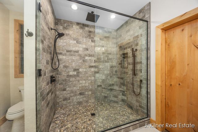 4390 22 Mile Road Nw, Tyrone Twp, MI 49330