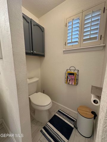 909 LAS PALMAS Way, El Paso, TX 79912