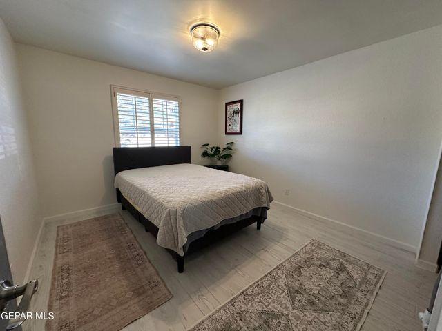 909 LAS PALMAS Way, El Paso, TX 79912