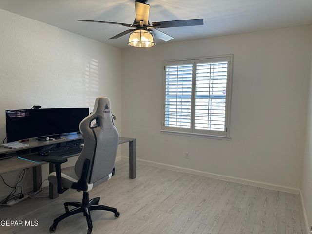 909 LAS PALMAS Way, El Paso, TX 79912