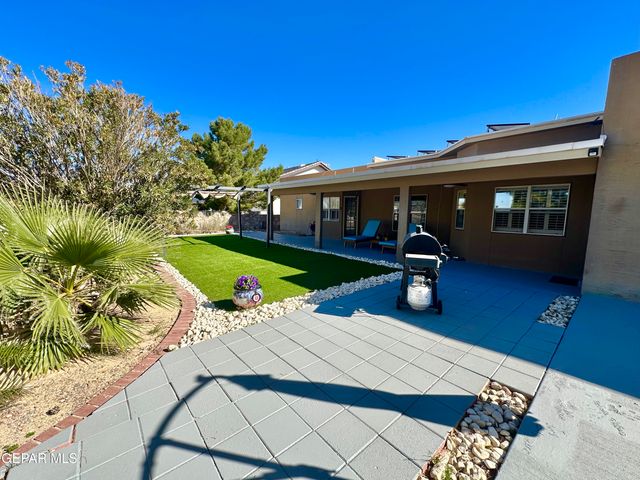 909 LAS PALMAS Way, El Paso, TX 79912