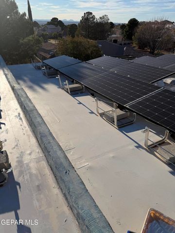 909 LAS PALMAS Way, El Paso, TX 79912