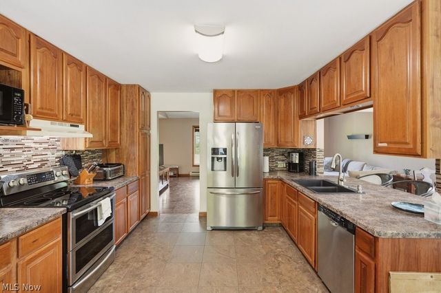 5230 Laubert Road, Atwater, OH 44201