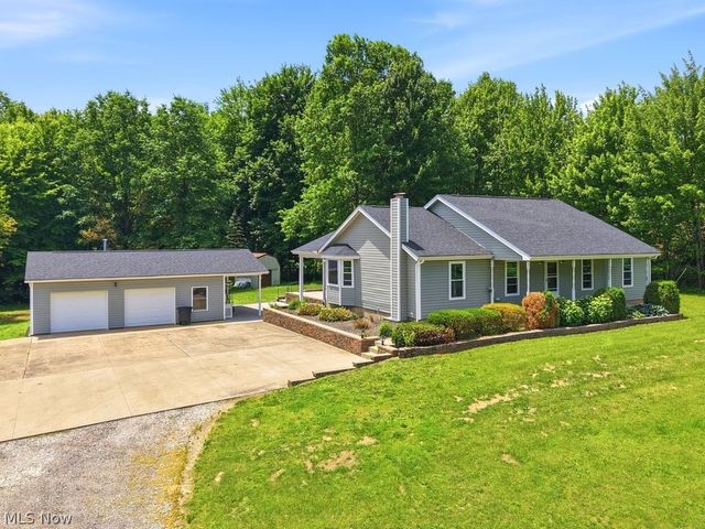 5230 Laubert Road, Atwater, OH 44201
