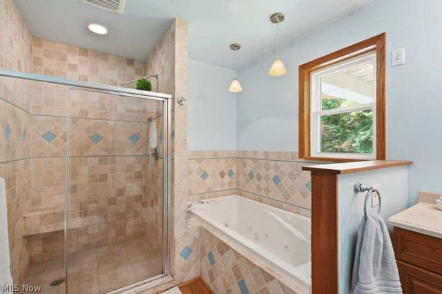 5230 Laubert Road, Atwater, OH 44201