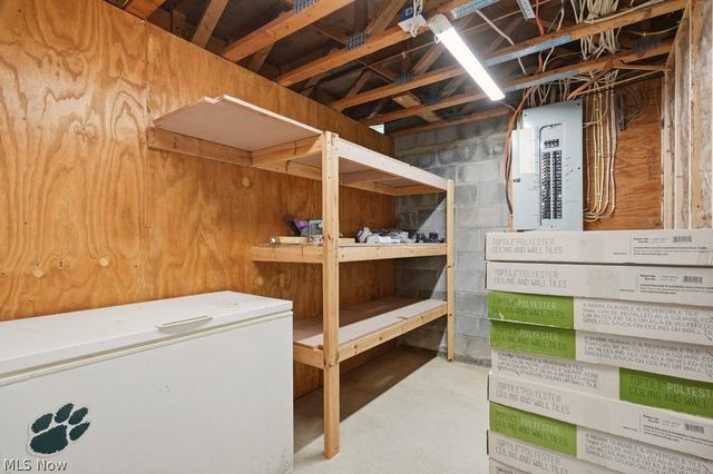5230 Laubert Road, Atwater, OH 44201