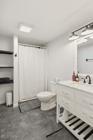 5230 Laubert Road, Atwater, OH 44201