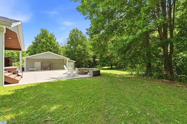 5230 Laubert Road, Atwater, OH 44201