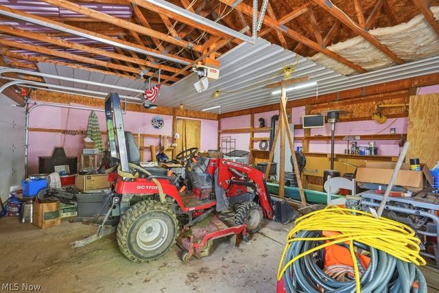 5230 Laubert Road, Atwater, OH 44201