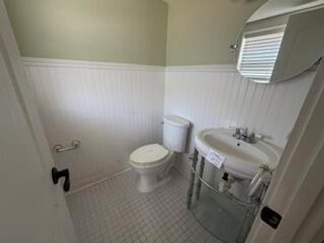 7300 NW 4th Place 105, Margate, FL 33063