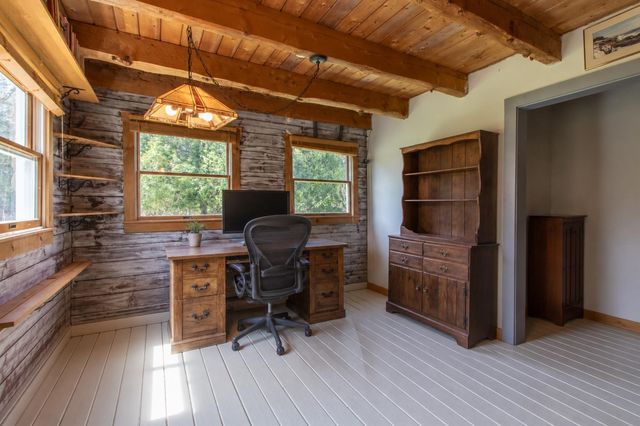 1435 Dexter Mountain Road, Glover, VT 05846