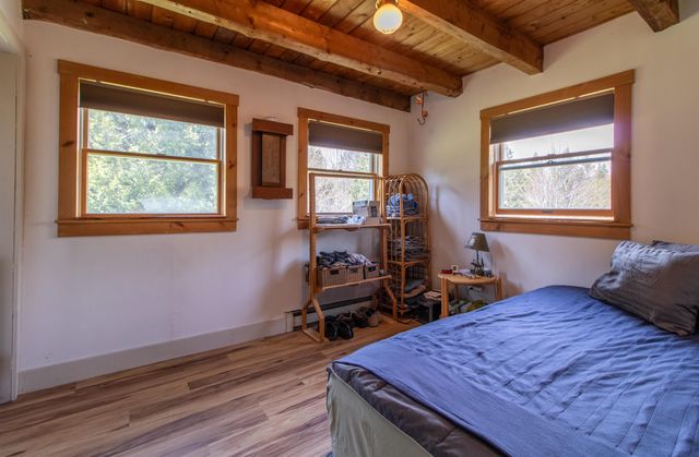 1435 Dexter Mountain Road, Glover, VT 05846