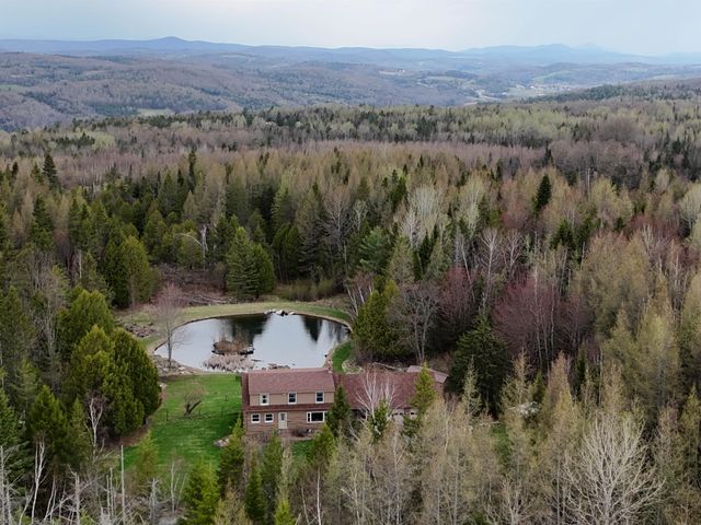 1435 Dexter Mountain Road, Glover, VT 05846