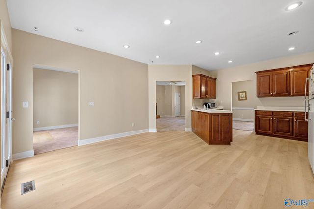 80 Earl Caldwell Drive, Guntersville, AL 35976