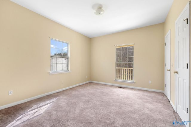 80 Earl Caldwell Drive, Guntersville, AL 35976