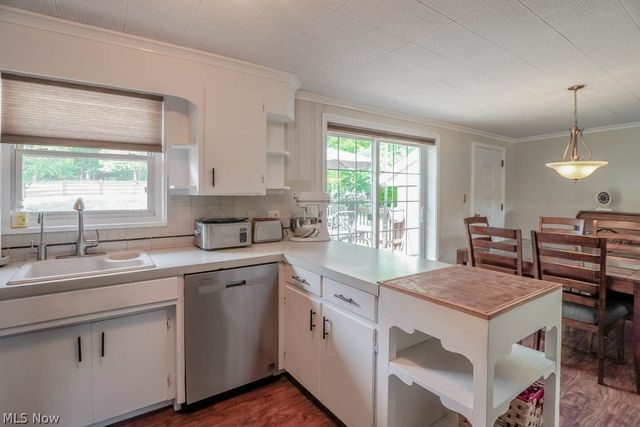 1195 Etter Road, Mogadore, OH 44260