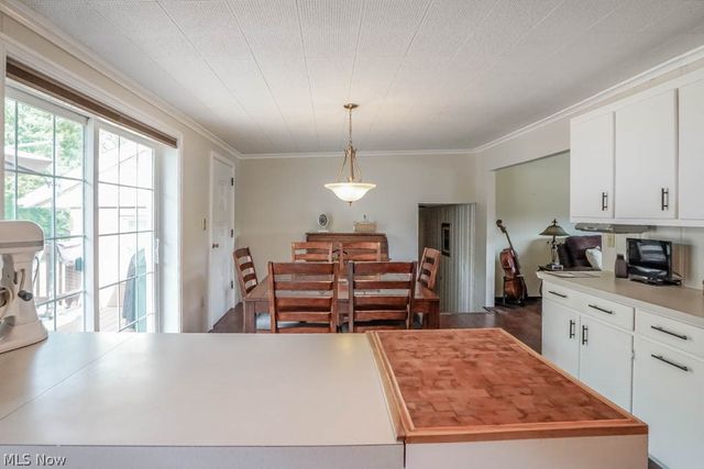 1195 Etter Road, Mogadore, OH 44260