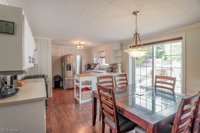 1195 Etter Road, Mogadore, OH 44260