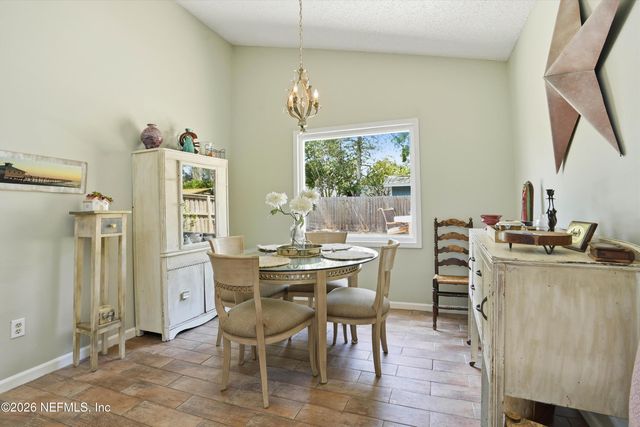 1043 SEABREEZE Avenue, Jacksonville Beach, FL 32250