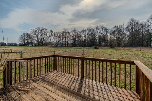 804 Clark Road, Inman, SC 29349