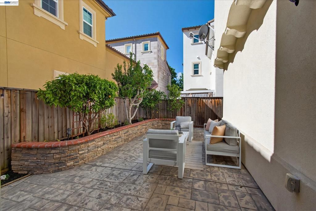 Image 16 of property listing at 3486 Cinnamon Ridge Rd., San Ramon, CA 94582