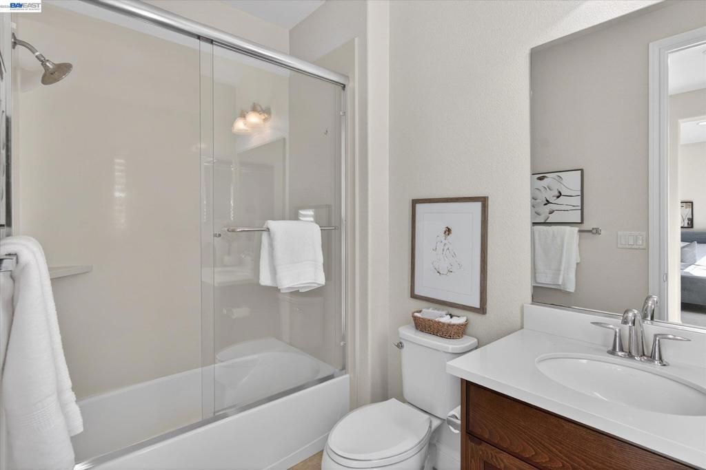 Image 25 of property listing at 3486 Cinnamon Ridge Rd., San Ramon, CA 94582