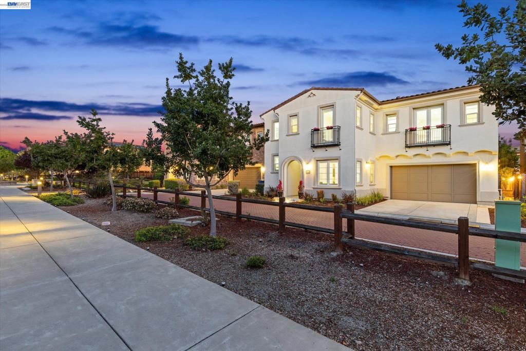 Image 38 of property listing at 3486 Cinnamon Ridge Rd., San Ramon, CA 94582
