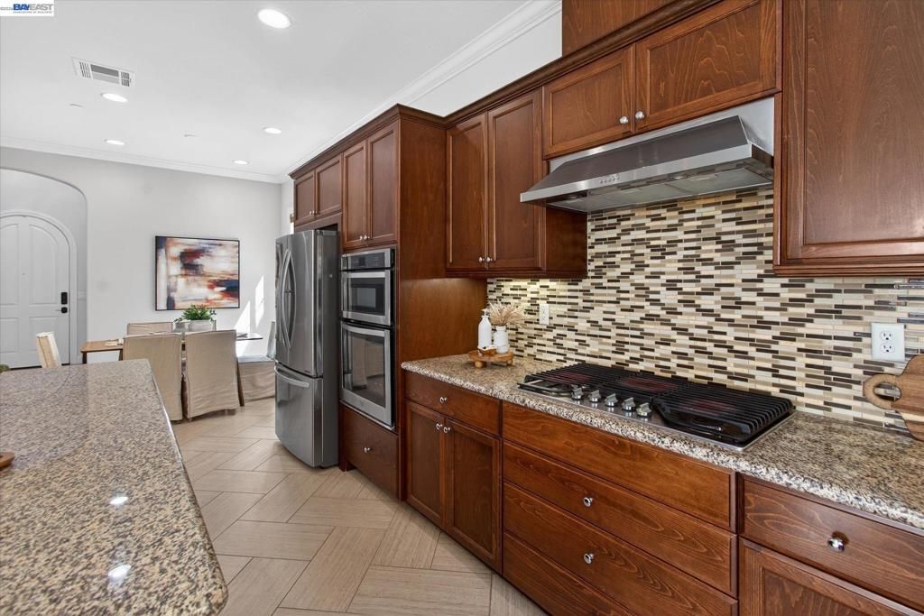 Image 9 of property listing at 3486 Cinnamon Ridge Rd., San Ramon, CA 94582