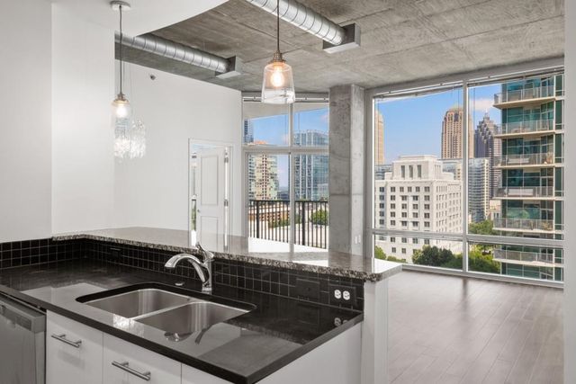 923 Peachtree Street NE 1428, Atlanta, GA 30309