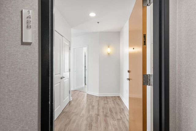 923 Peachtree Street NE 1428, Atlanta, GA 30309