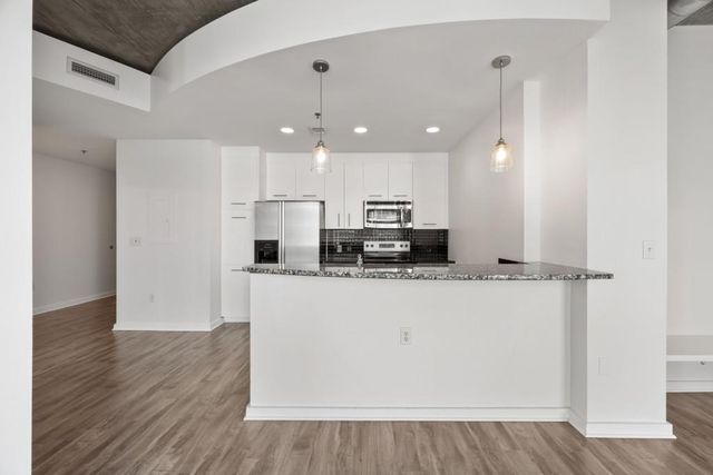 923 Peachtree Street NE 1428, Atlanta, GA 30309