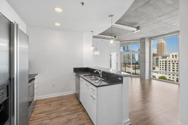 923 Peachtree Street NE 1428, Atlanta, GA 30309