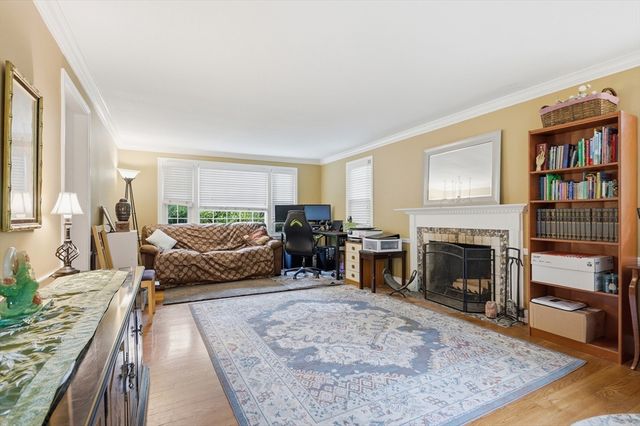 5 Hyder Street, Westborough, MA 01581