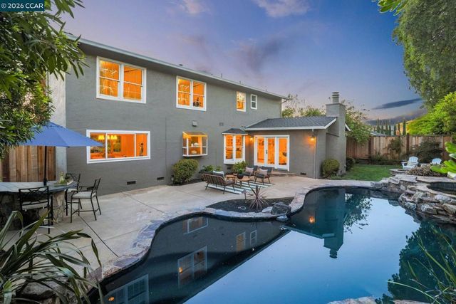 3651 Perada Dr, Walnut Creek, CA 94598