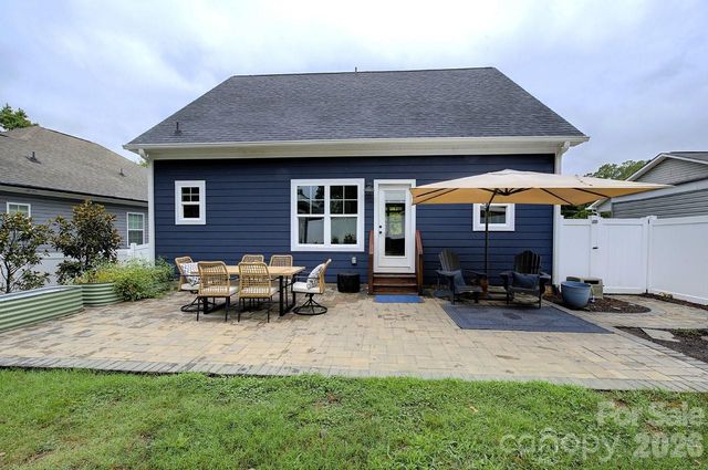 306 Clay Street, Belmont, NC 28012