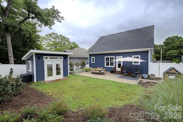 306 Clay Street, Belmont, NC 28012